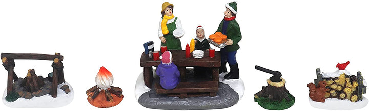 Set of 5 Figurine Picnic Scene - Christmas Village Company